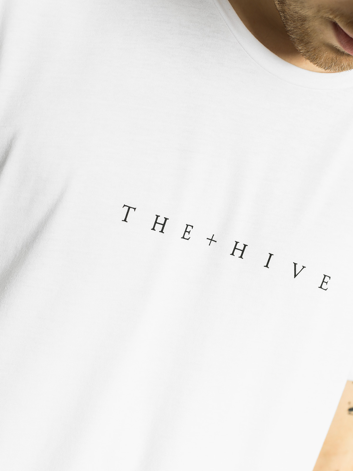 The Hive Tričko Hive (white)