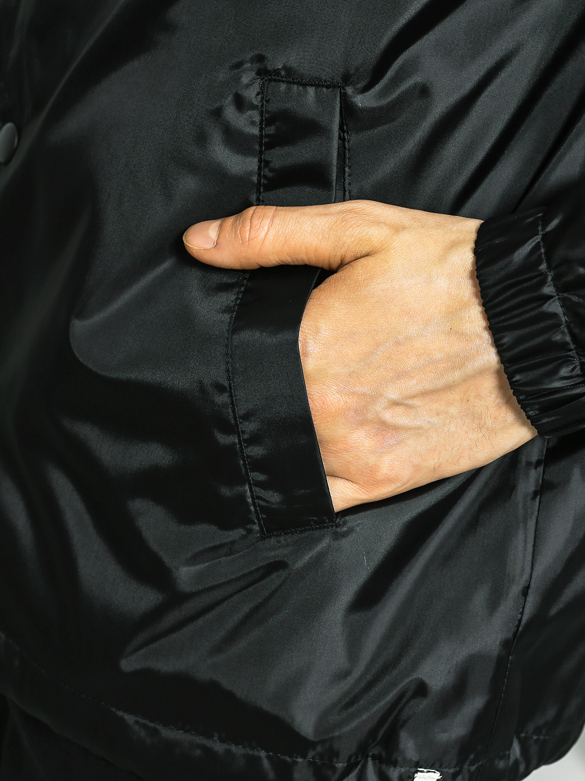 Altamont Bunda Paradise (black)