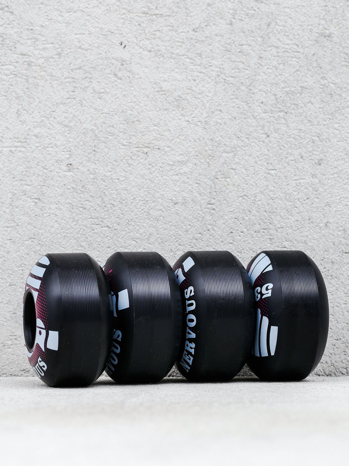 Kolečka Nervous Icon (black)