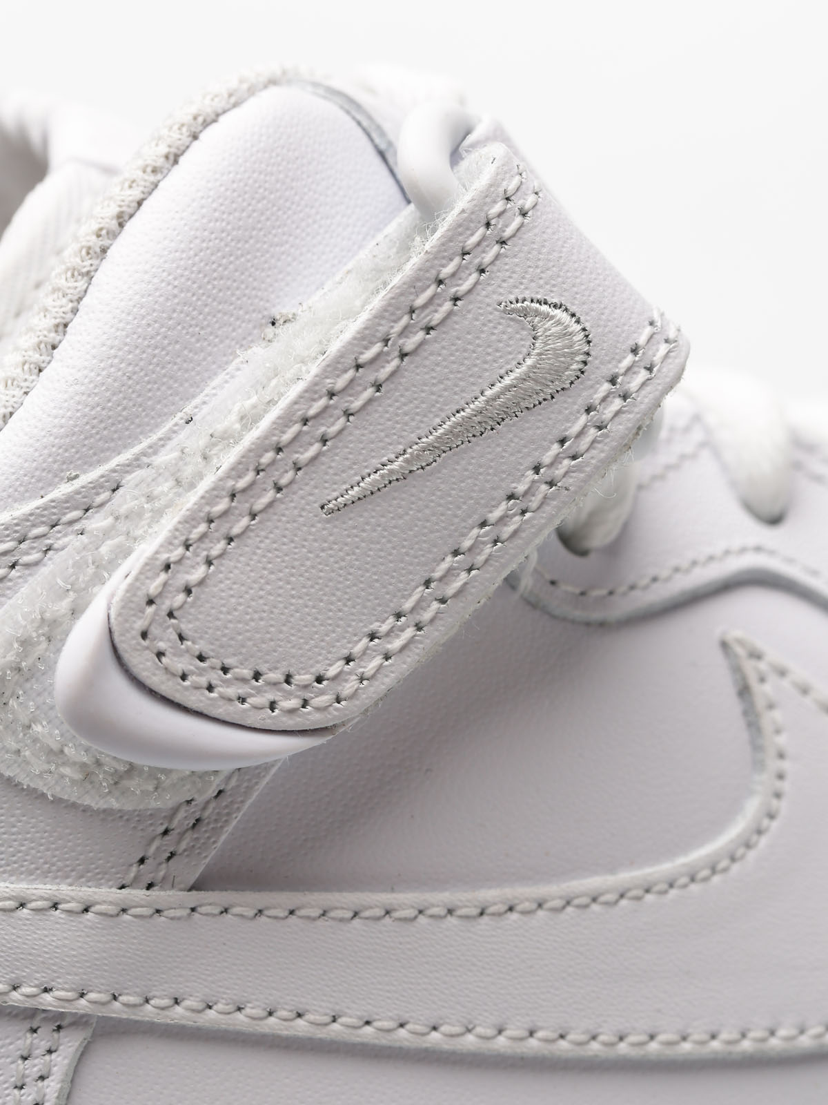 Boty Nike Air Max Force 1 Mid 07 Le Wmn (white/white)