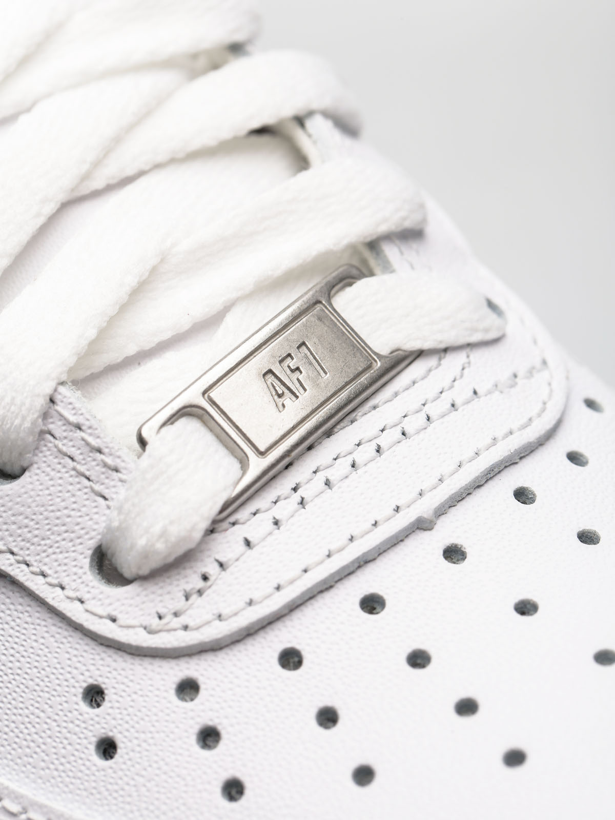 Boty Nike Air Max Force 1 Mid 07 Le Wmn (white/white)