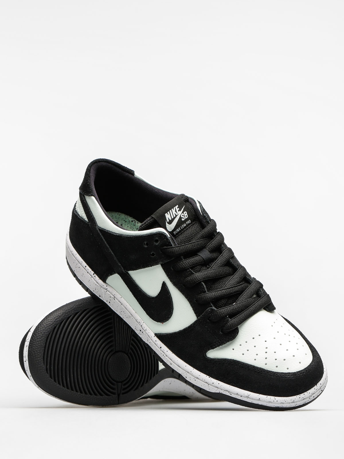 Boty Nike SB Zoom Dunk Low Pro (black/black barely green white)