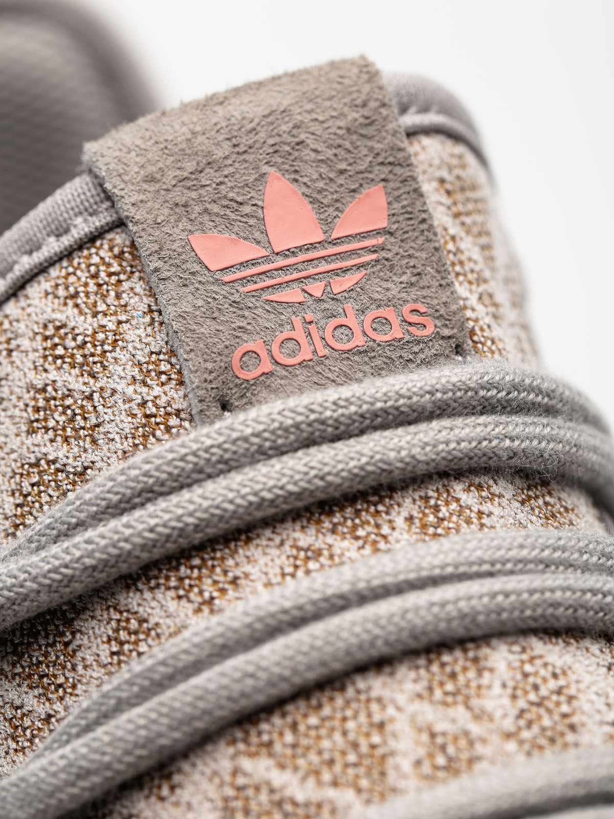 Boty adidas Tubular Shadow Wmn (ch solid grey/ch solid grey/raw pink f15)