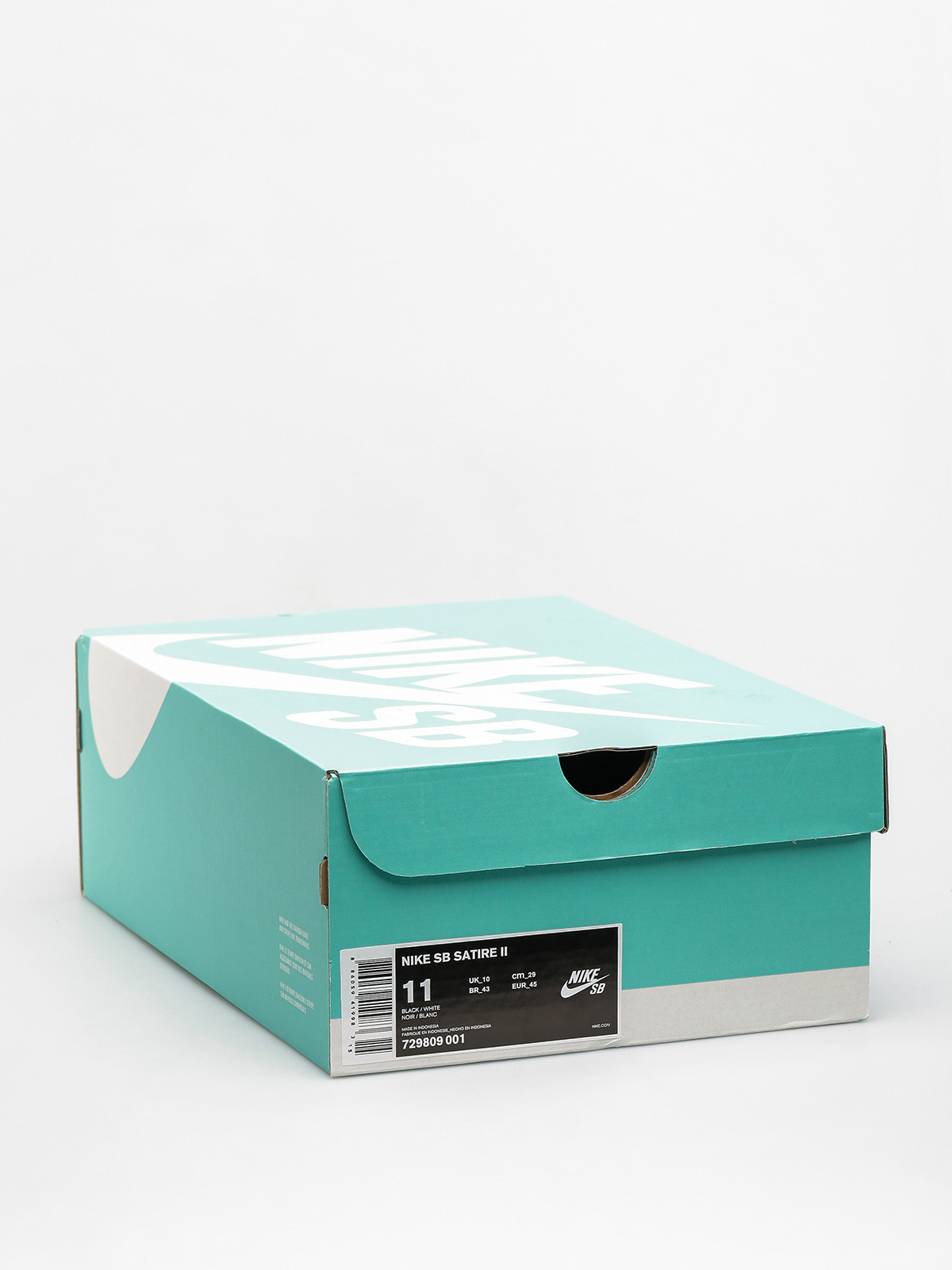 Boty Nike SB Nike Sb Satire II (black/white)