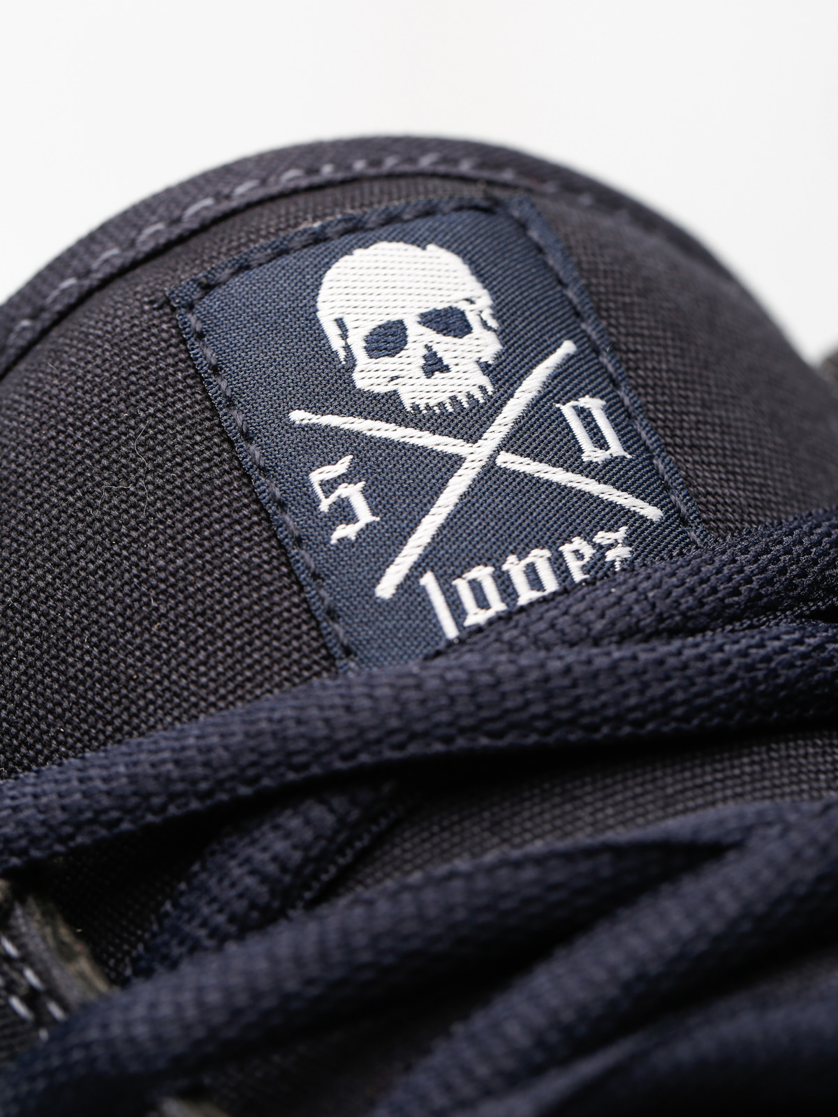 Circa Boty Lopez 50 (navy/white/gum)