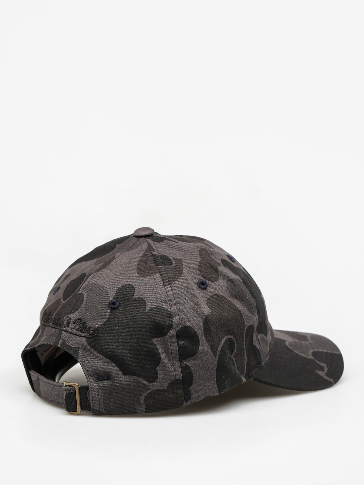 Kšiltovka  Mitchell & Ness Camo Slouch ZD (black camo)