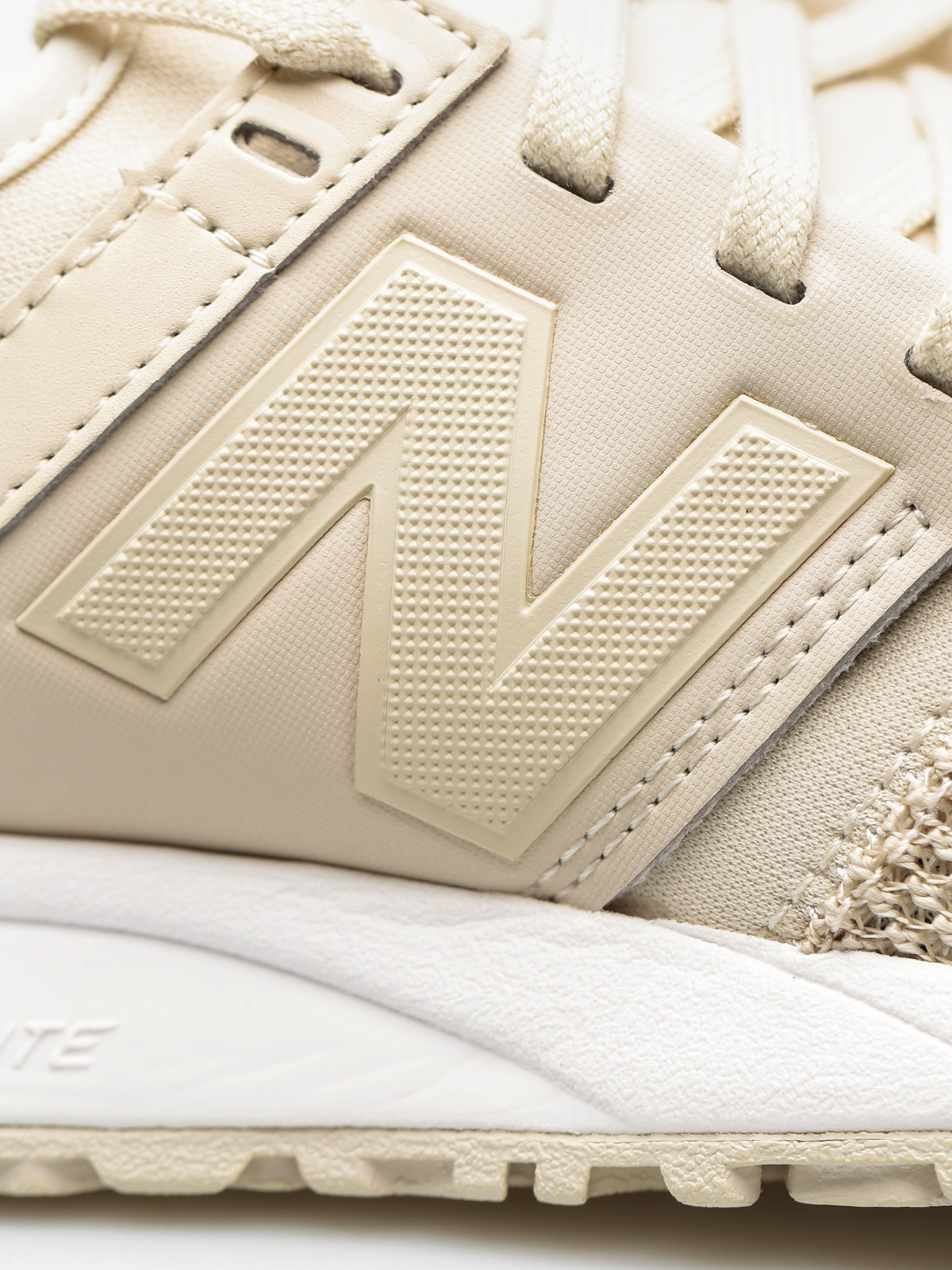 Boty New Balance 247 Wmn (tan)