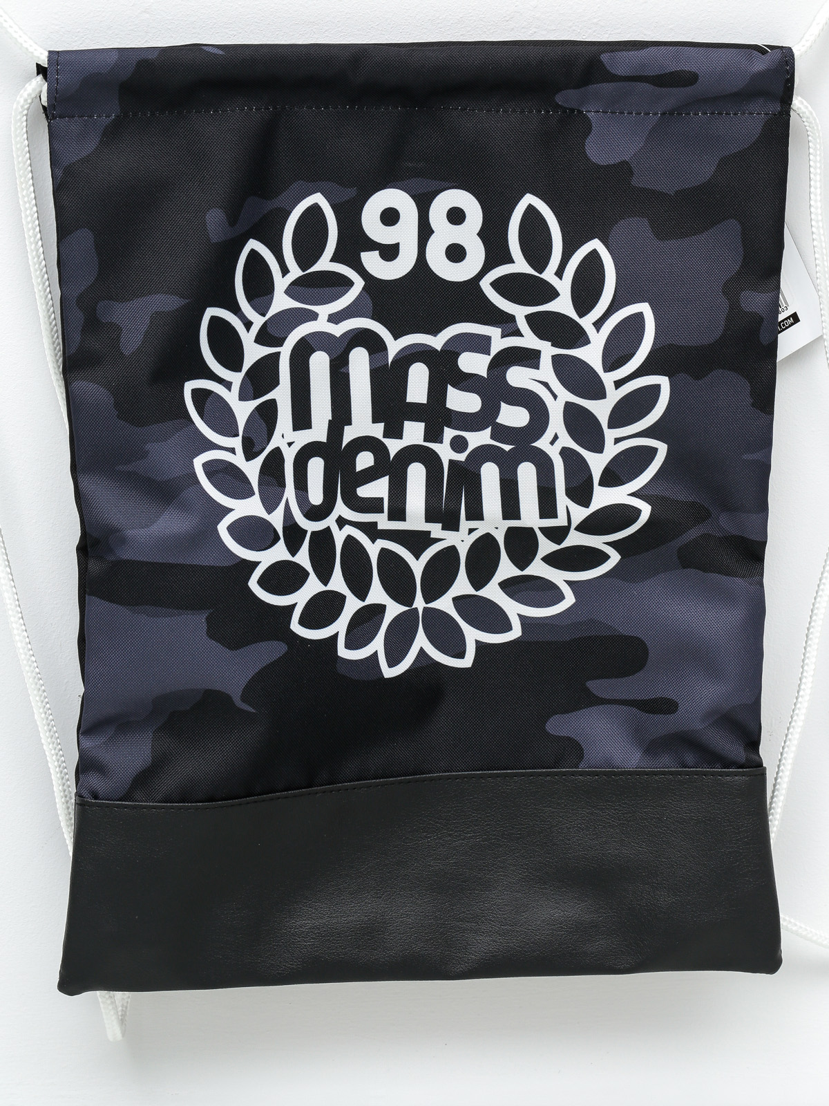 Batoh MassDnm Base (black camo)