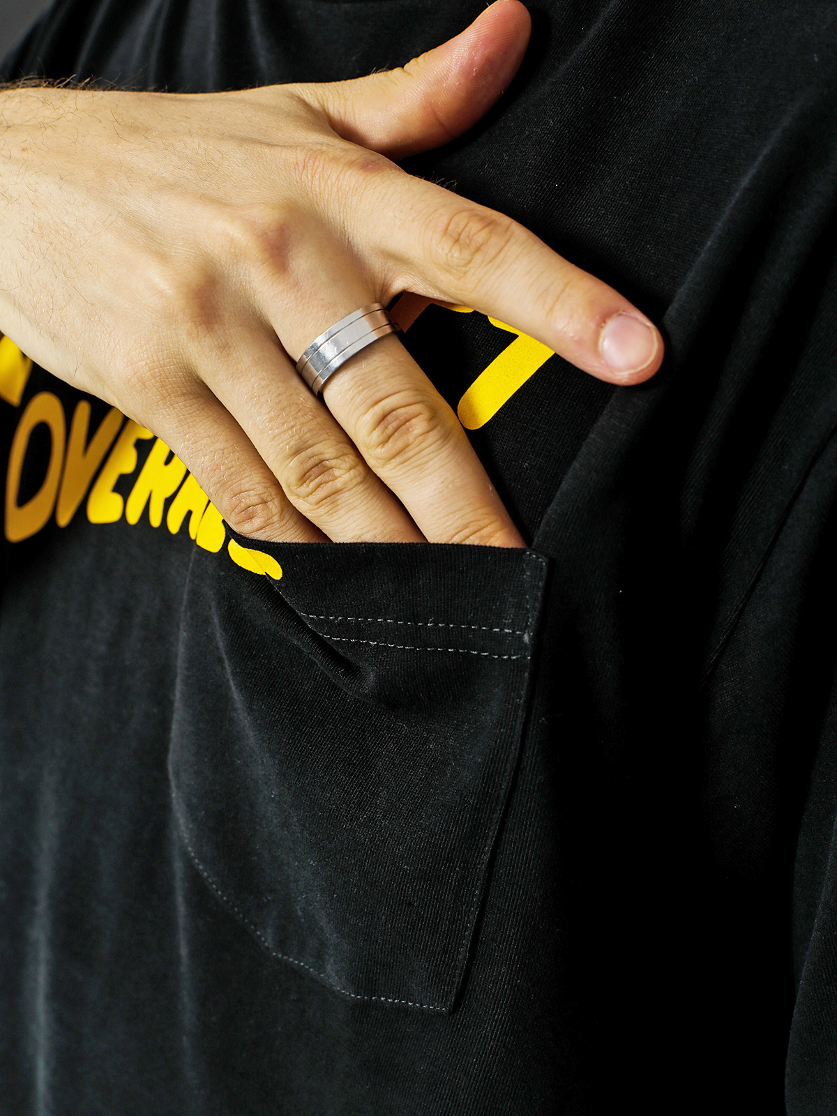 Tričko Carhartt Krainz Overalls (black/quince)