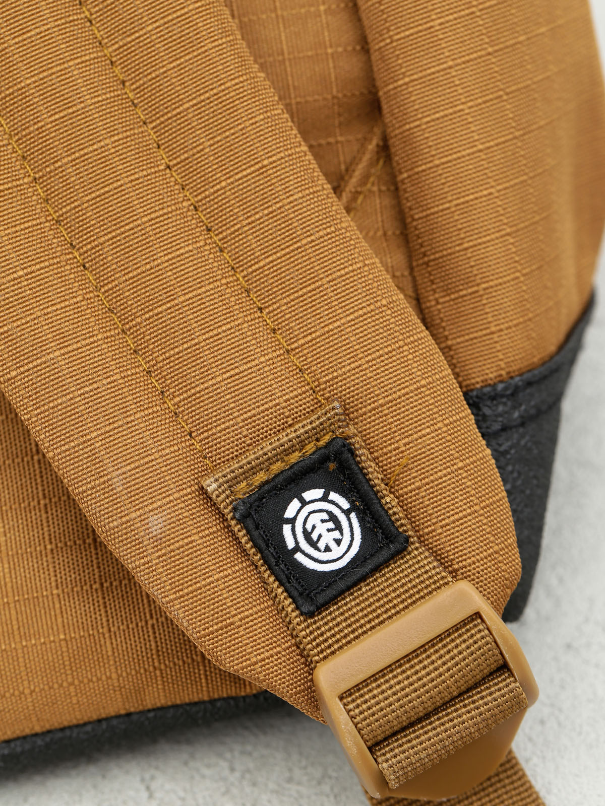 Batoh Element Beyond (bronco brown)