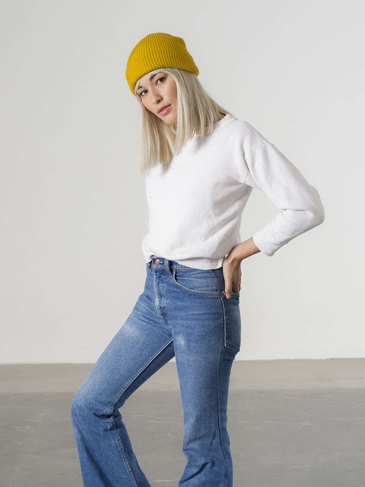 brixton heist beanie mustard