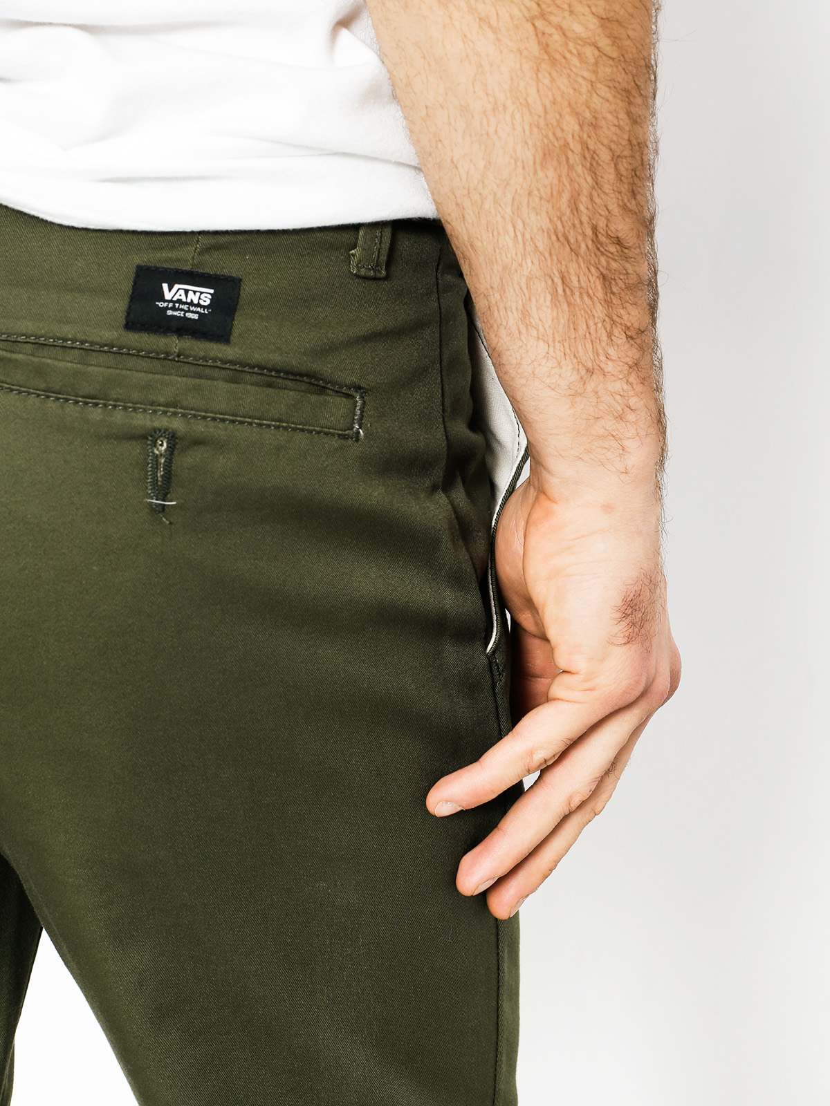 Kalhoty Vans Authentic Chino (grape/leaf)