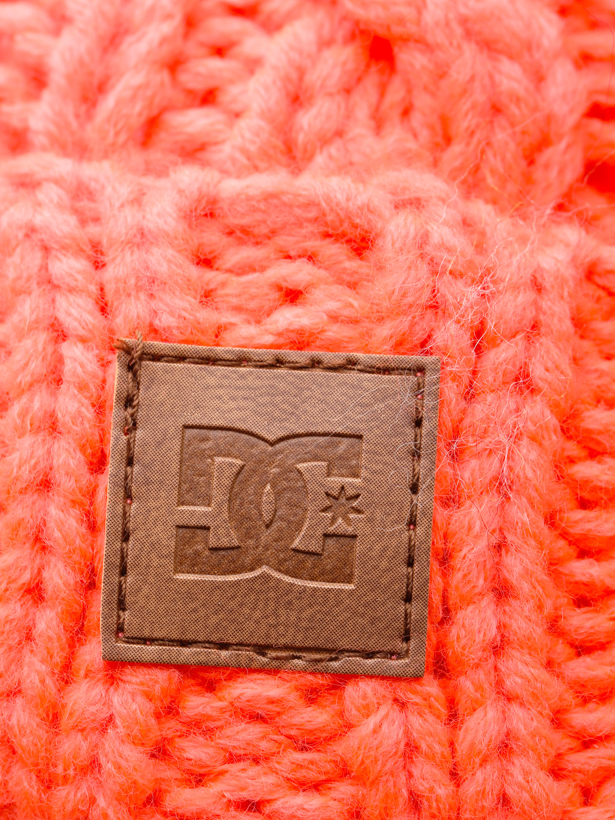 Čepice DC Tayce Wmn (neon pink)