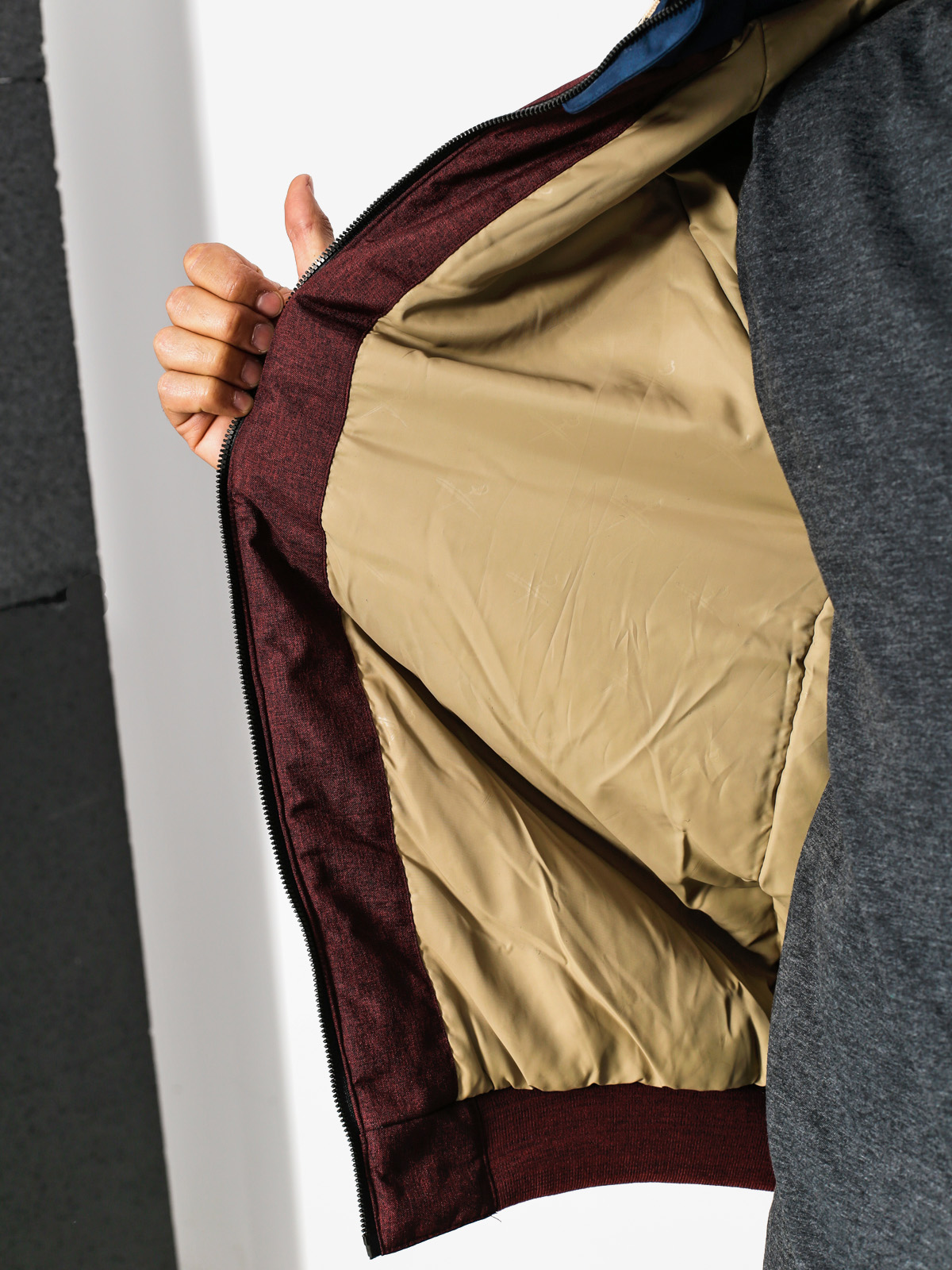 Bunda Iriedaily Another Flag (marooni)