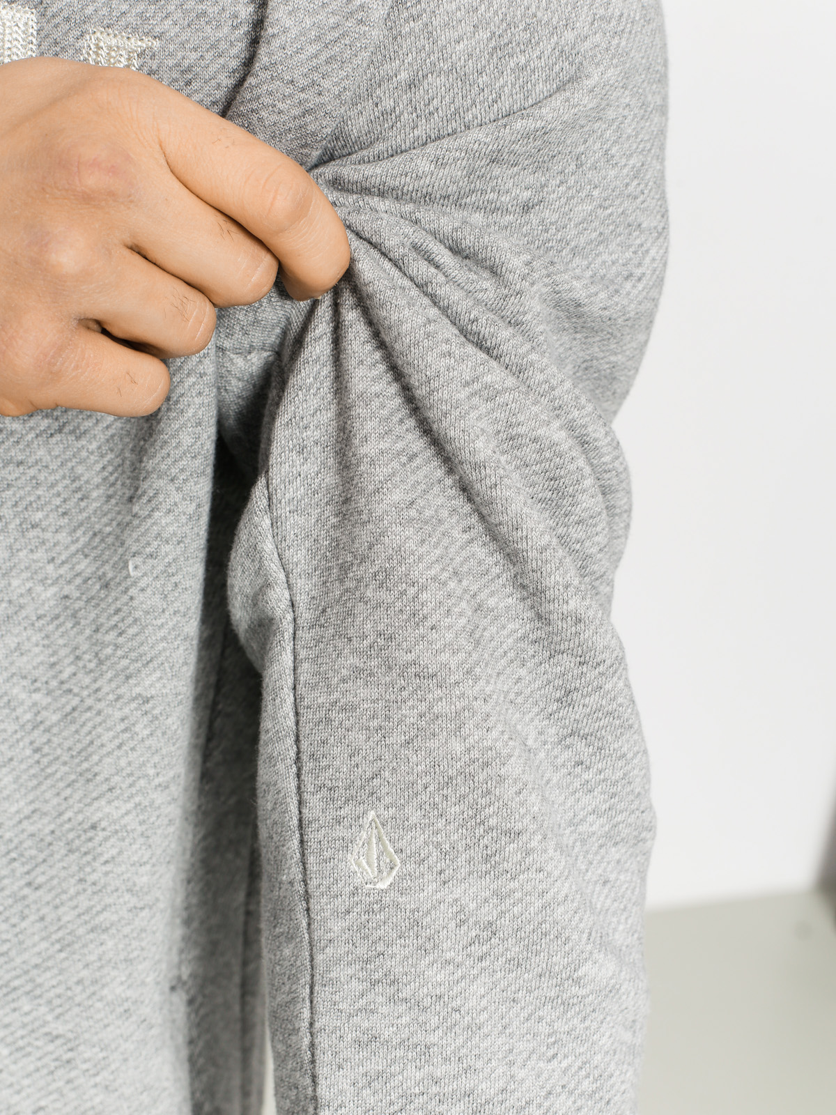 Mikina Volcom Discord Crew (gry)