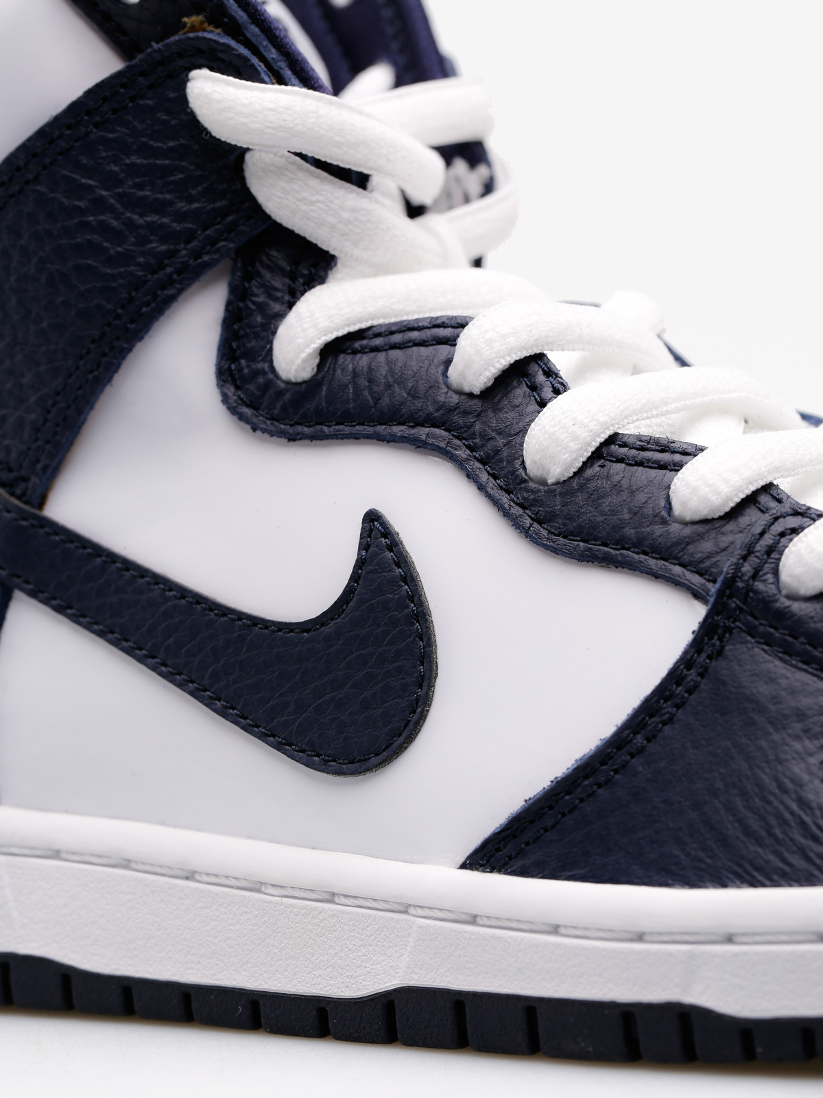 Boty Nike SB Sb Zoom Dunk High Pro (obsidian/obsidian white university red)