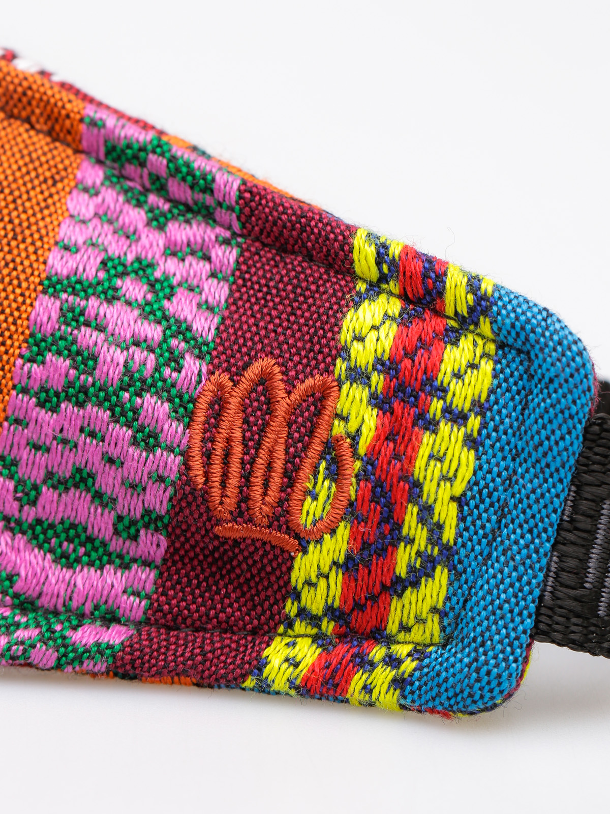 Ledvinka Malita Crazy (multicokolor 2)