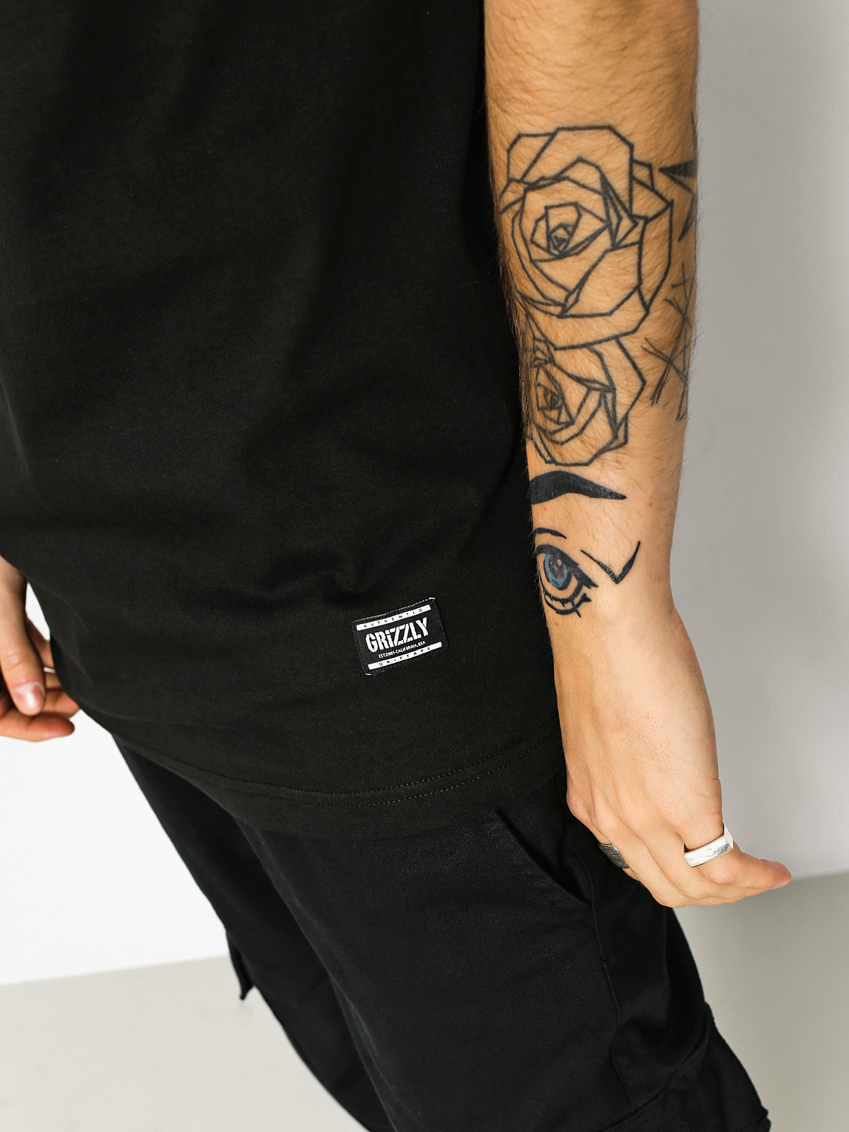 Grizzly Griptape Tričko Forester Stamp (black)