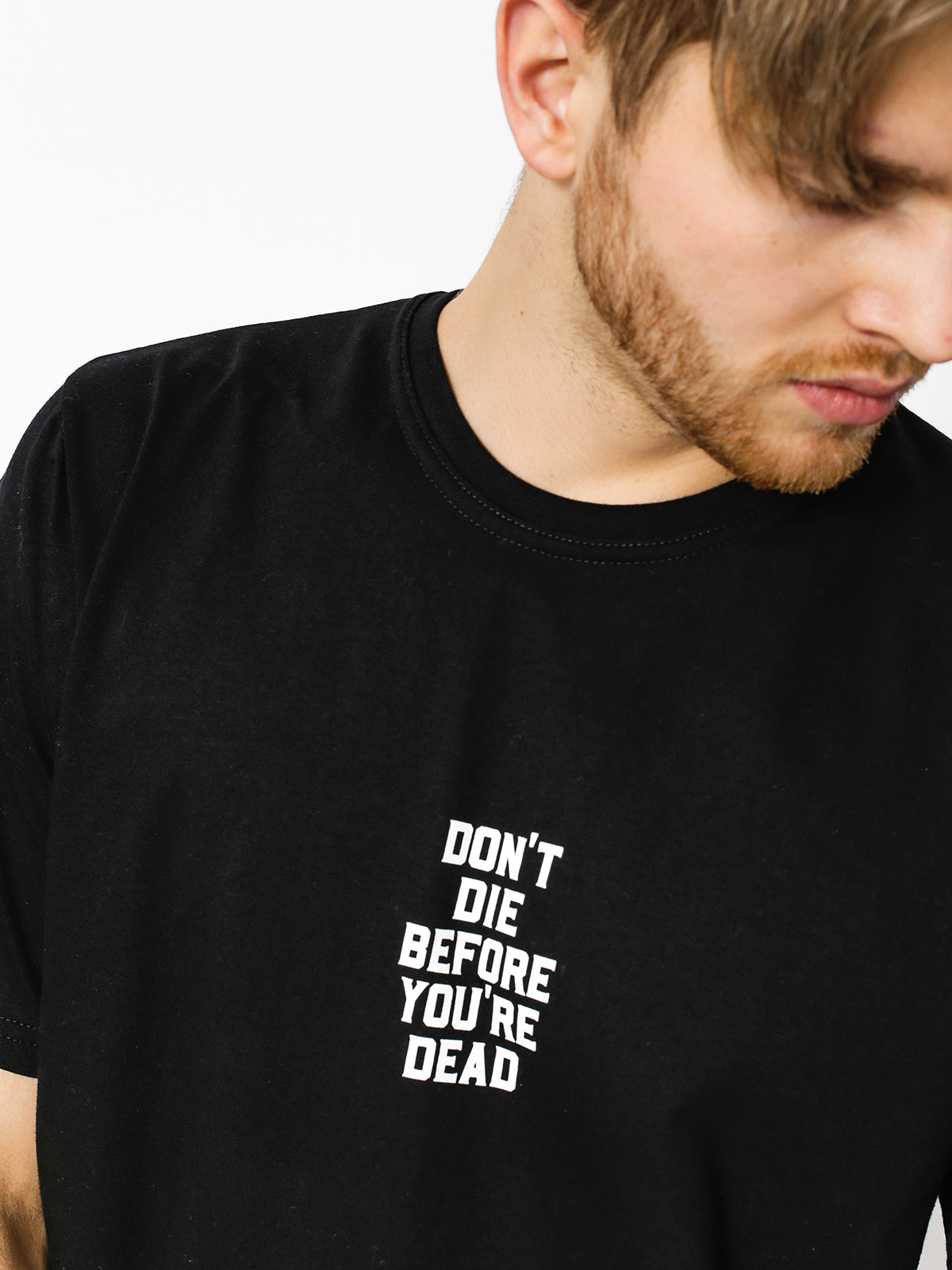 Tričko Diamante Wear Don’t Die (black)