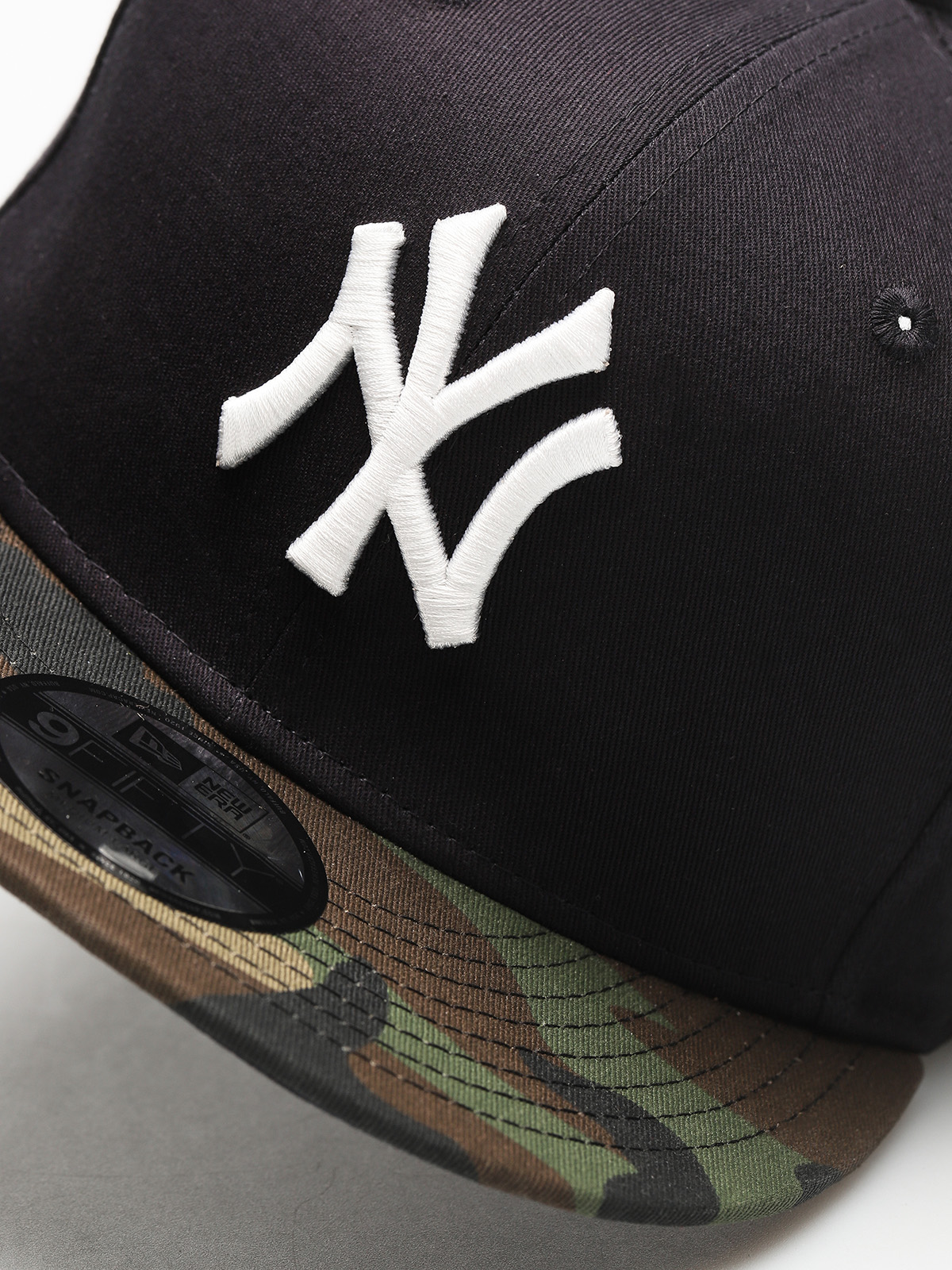 Kšiltovka  New Era Team Camo 950 New York Yankees ZD (navy/woodland camo)
