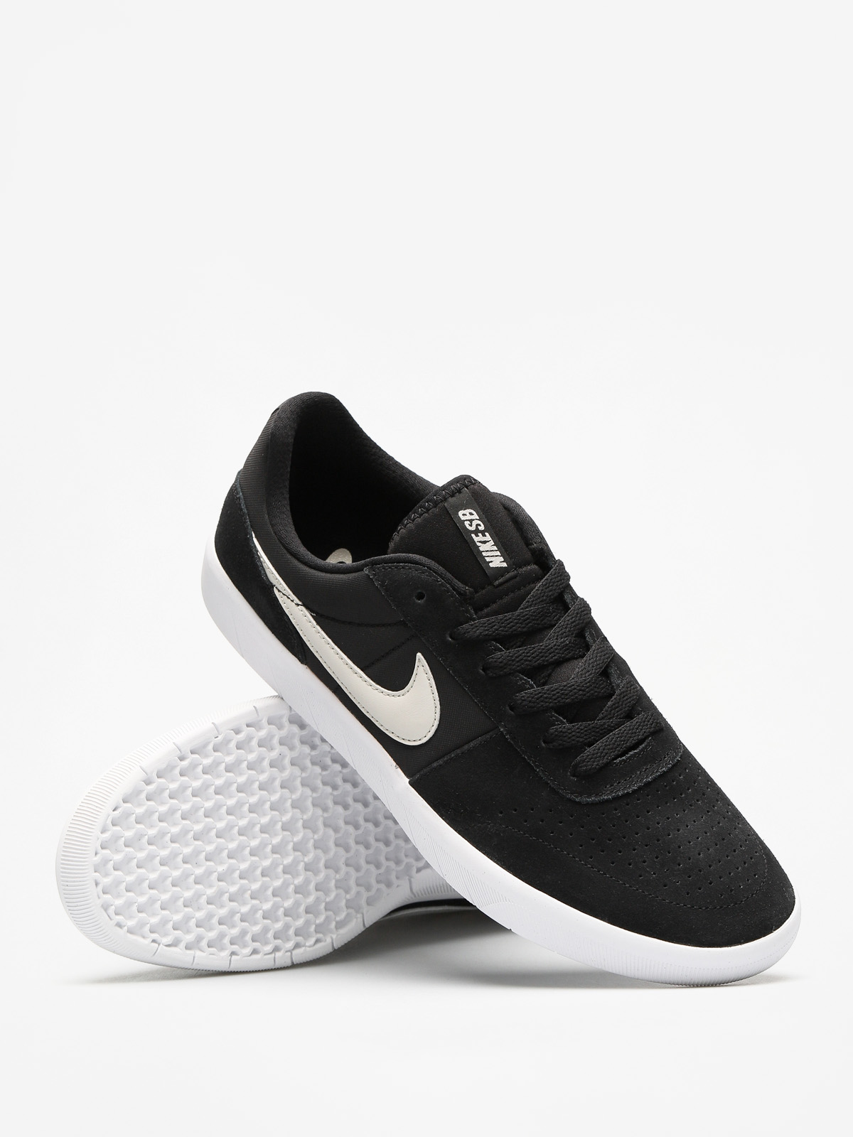 Boty Nike SB Sb Team Classic (black/light bone white)
