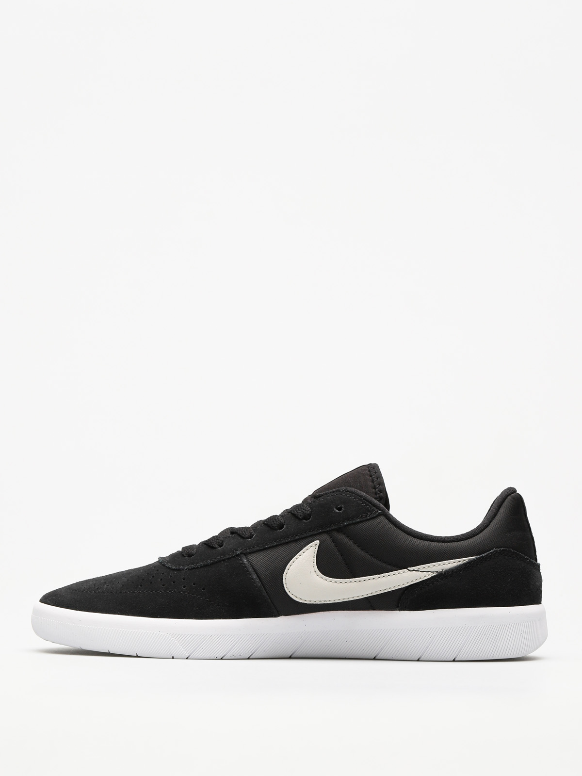 Boty Nike SB Sb Team Classic (black/light bone white)
