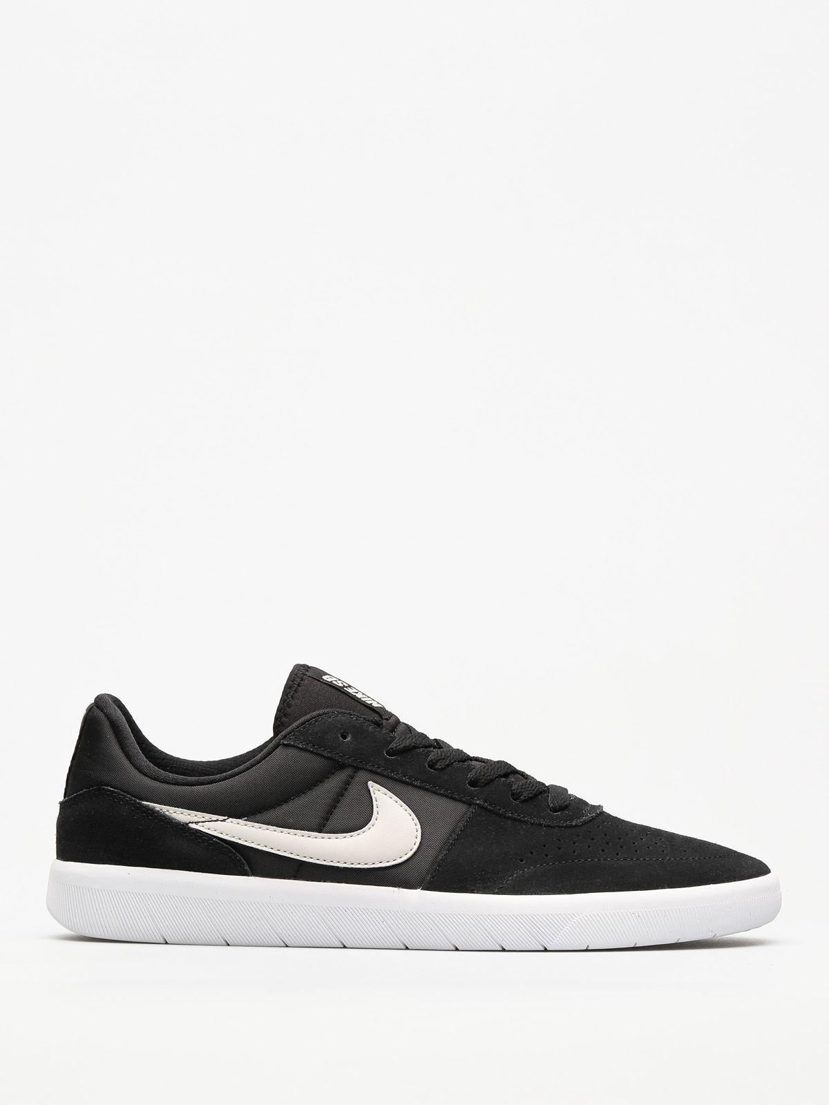 Boty Nike SB Sb Team Classic (black/light bone white)