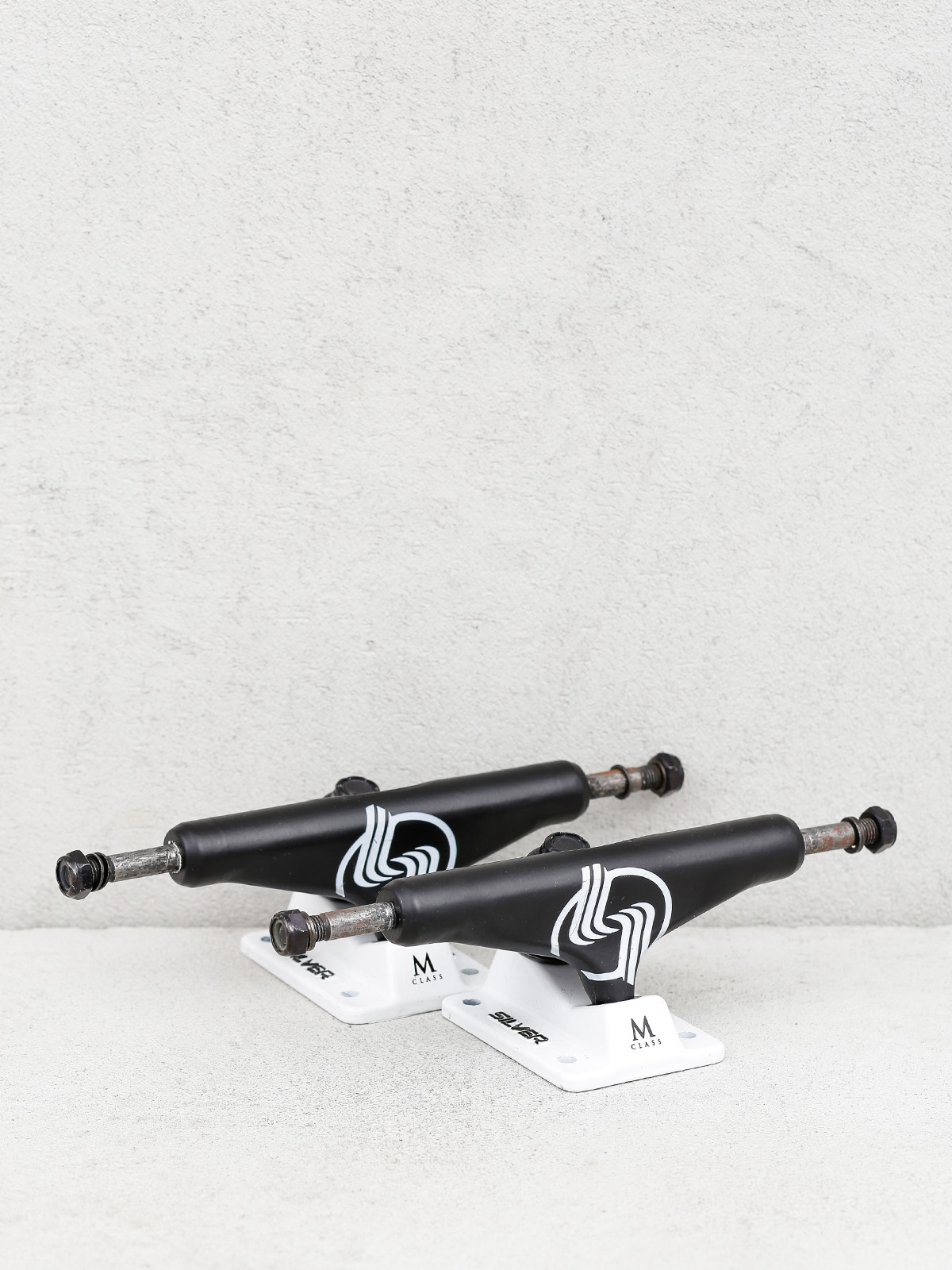 Trucky Silver Classic (black/white)