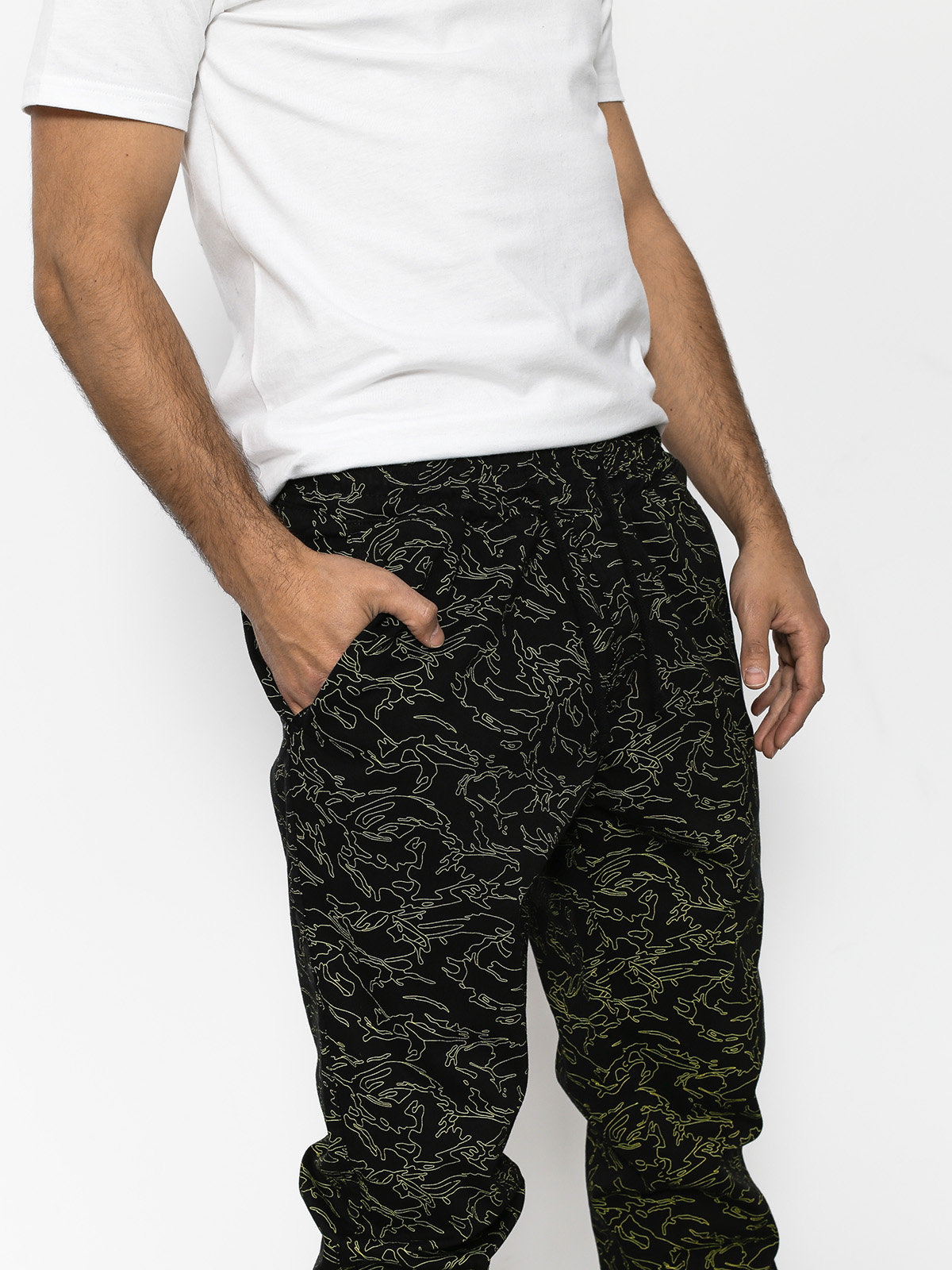 Kalhoty Diamante Wear Flight School Classic Jogger (yellow/camo)