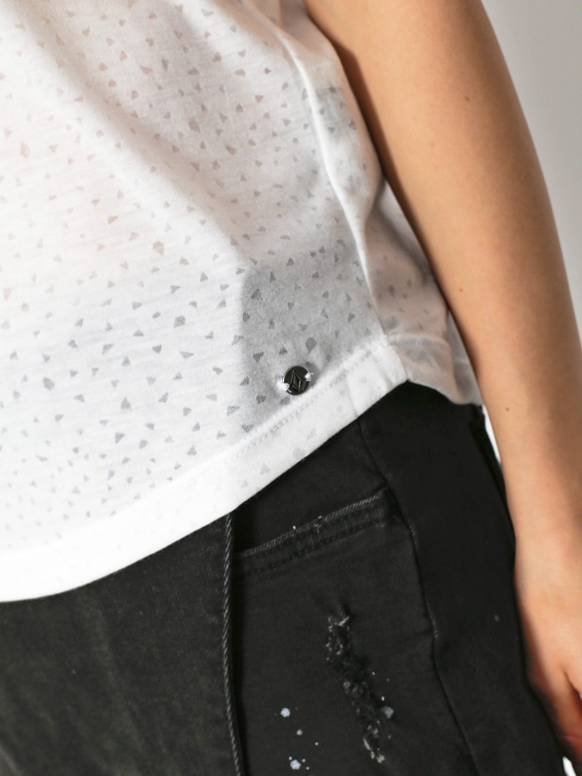 Tričko Volcom Mix A Lot Vneck Wmn (wht)