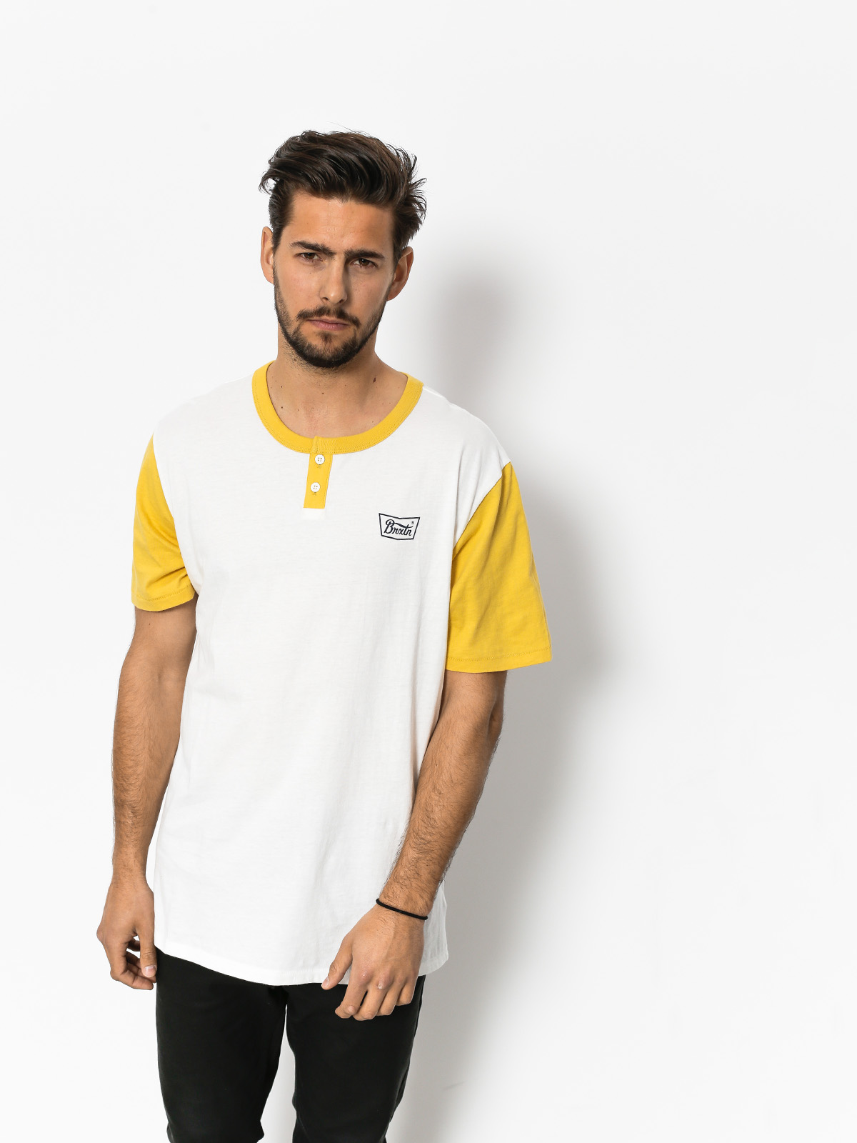 Tričko Brixton Stith Henley (off white/washed yellow)