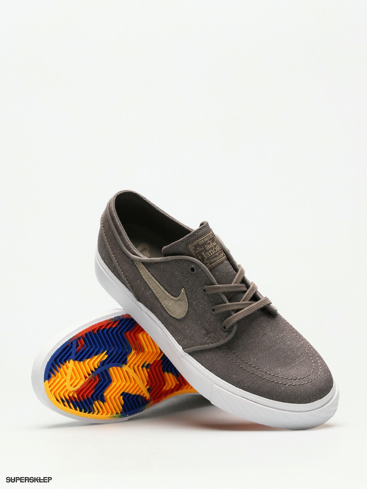 Janoski on sale vintage coral