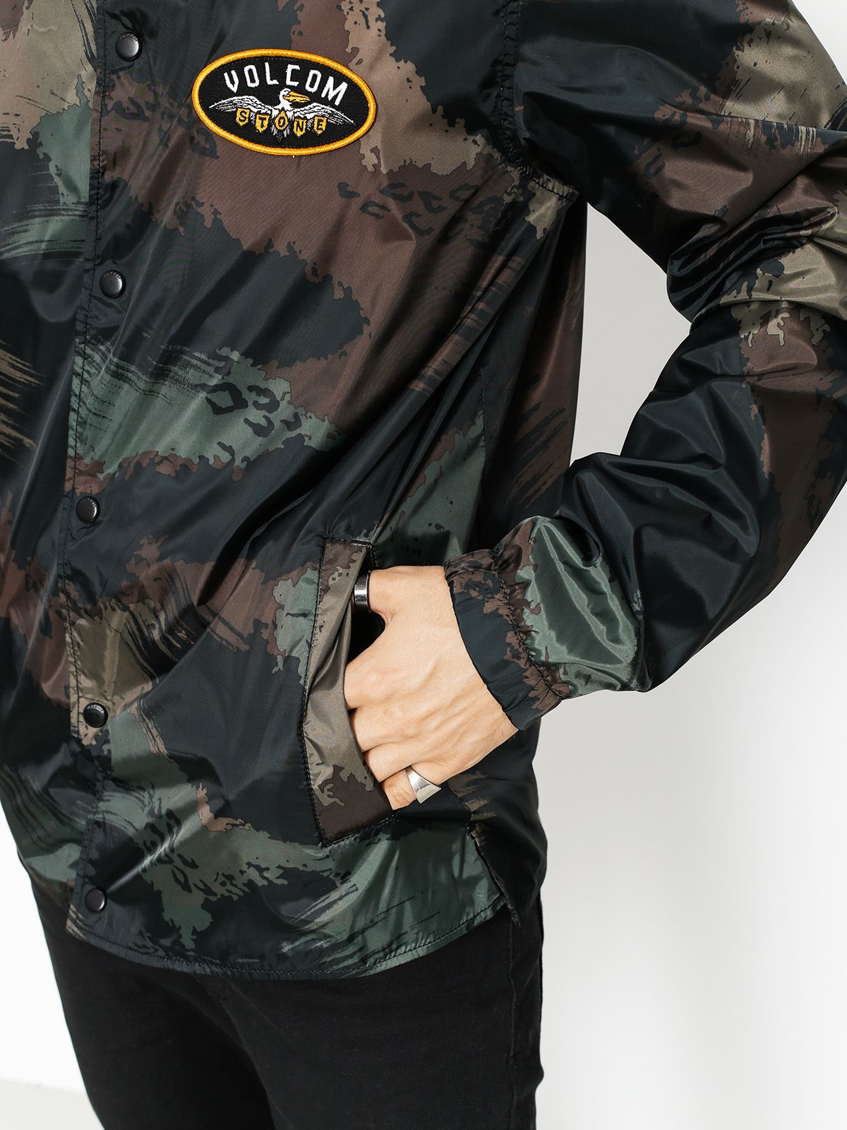 Bunda Volcom Brews Coach (cam)