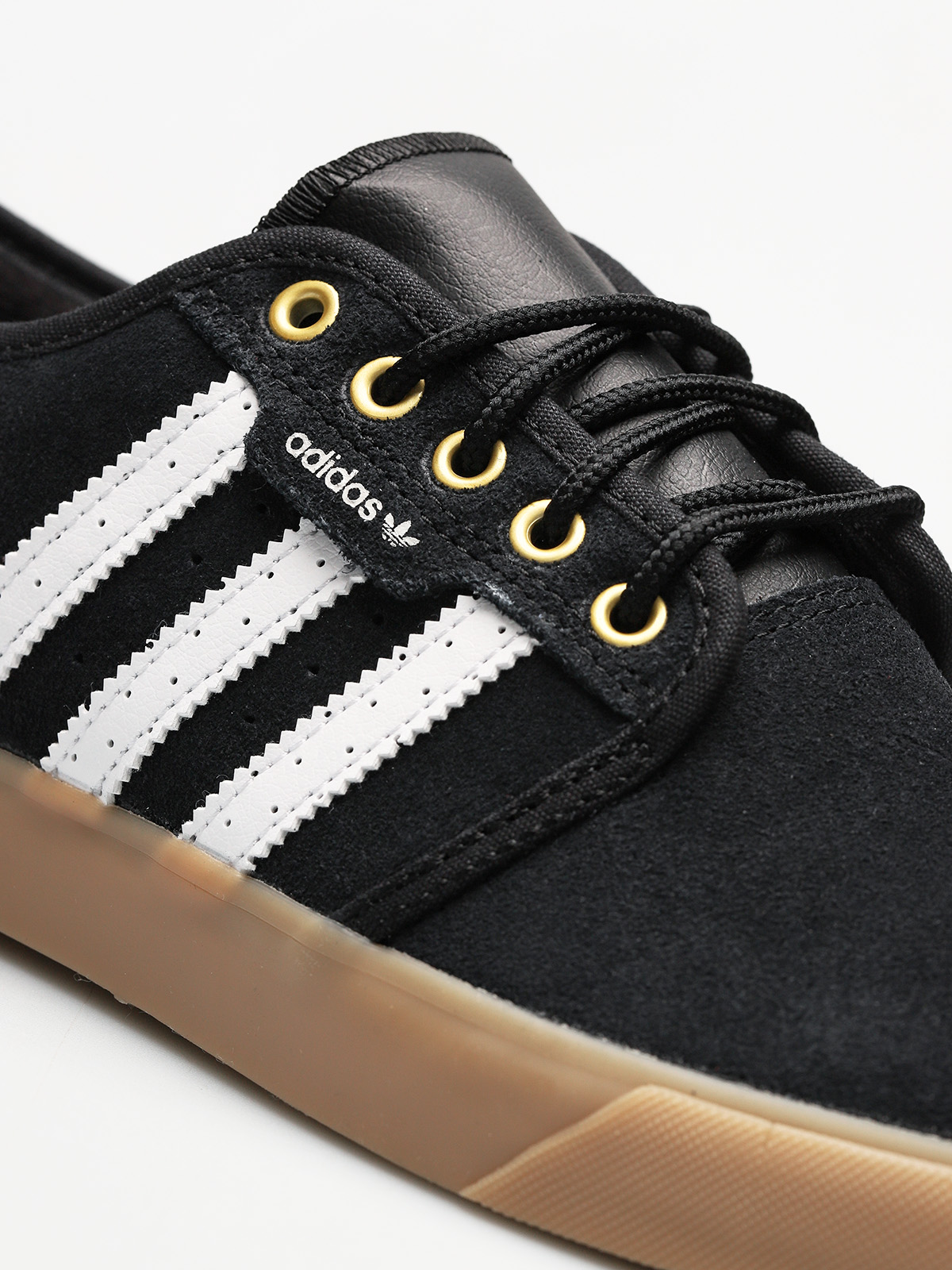 Boty adidas Seeley (core black/ftwr white/gold met)