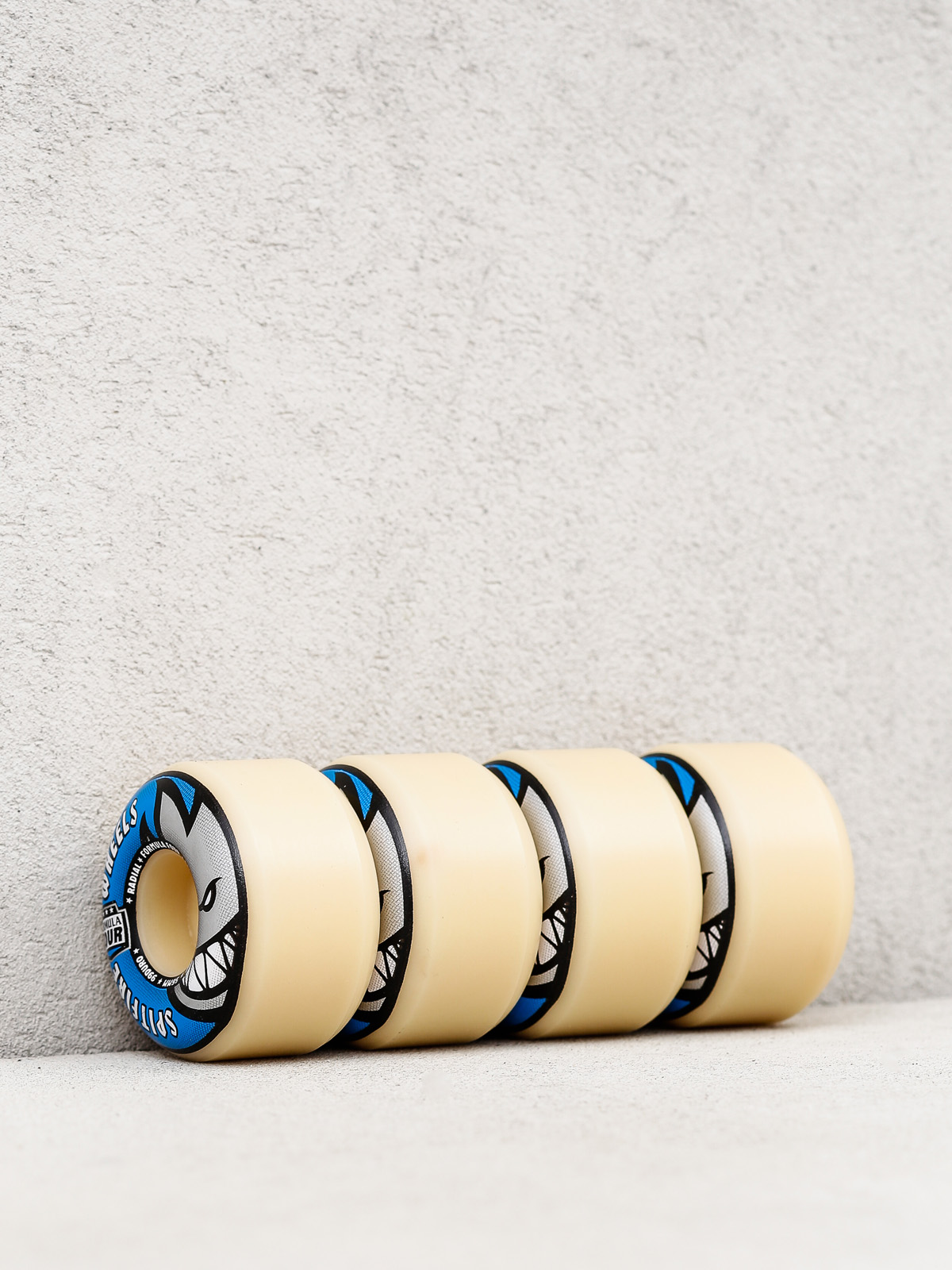 Kolečka Spitfire Formula Four 99 Duro Radials (blue/white)