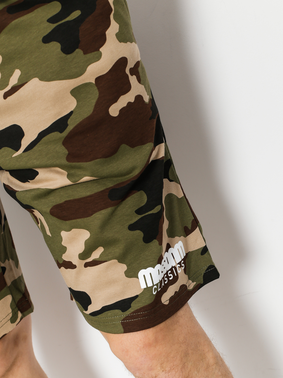 Kraťasy MassDnm Classics (woodland camo)