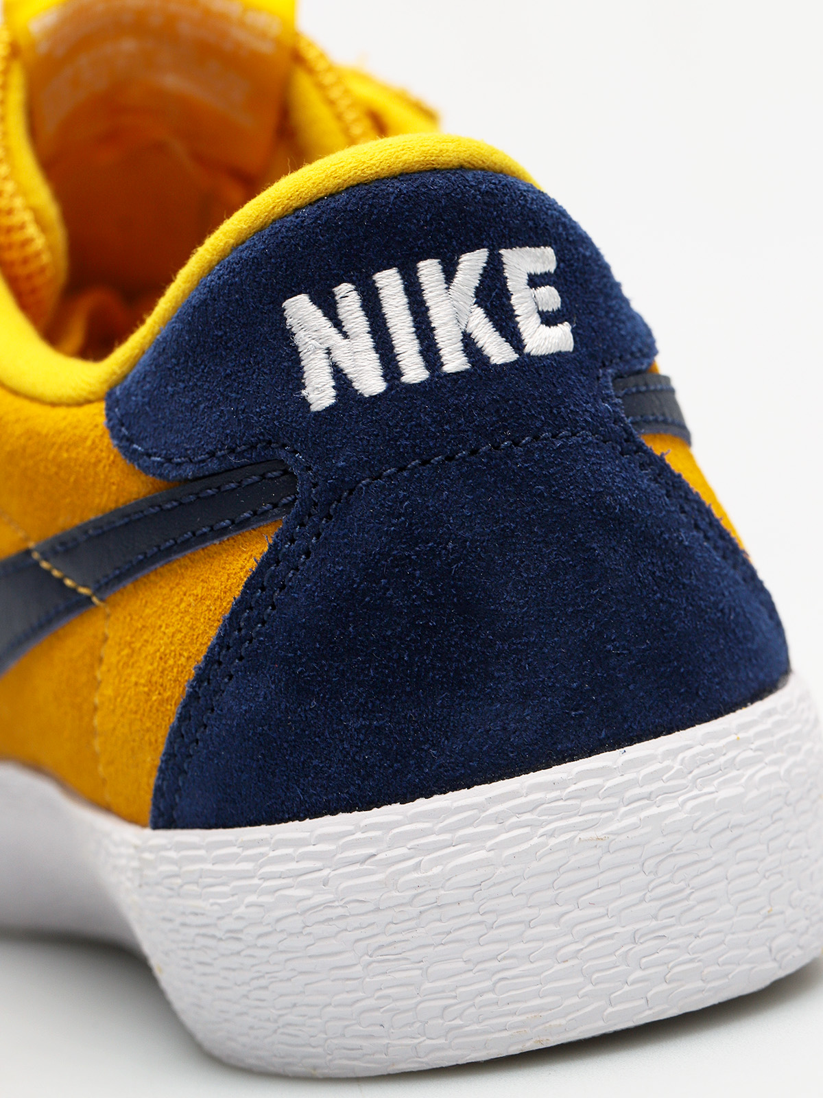Boty Nike SB Sb Bruin Lo Wmn (yellow ochre/blue void white)
