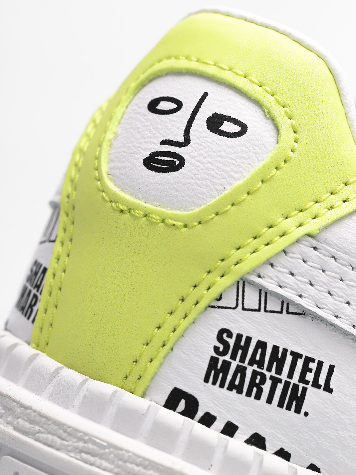 Boty Puma Platform Trace Strap x SHANTELL MARTIN Wmn (puma white/puma)