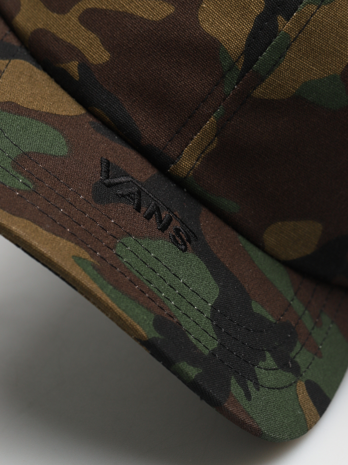 Kšiltovka Vans Mayfield Curved Bill Jockey (classic camo)