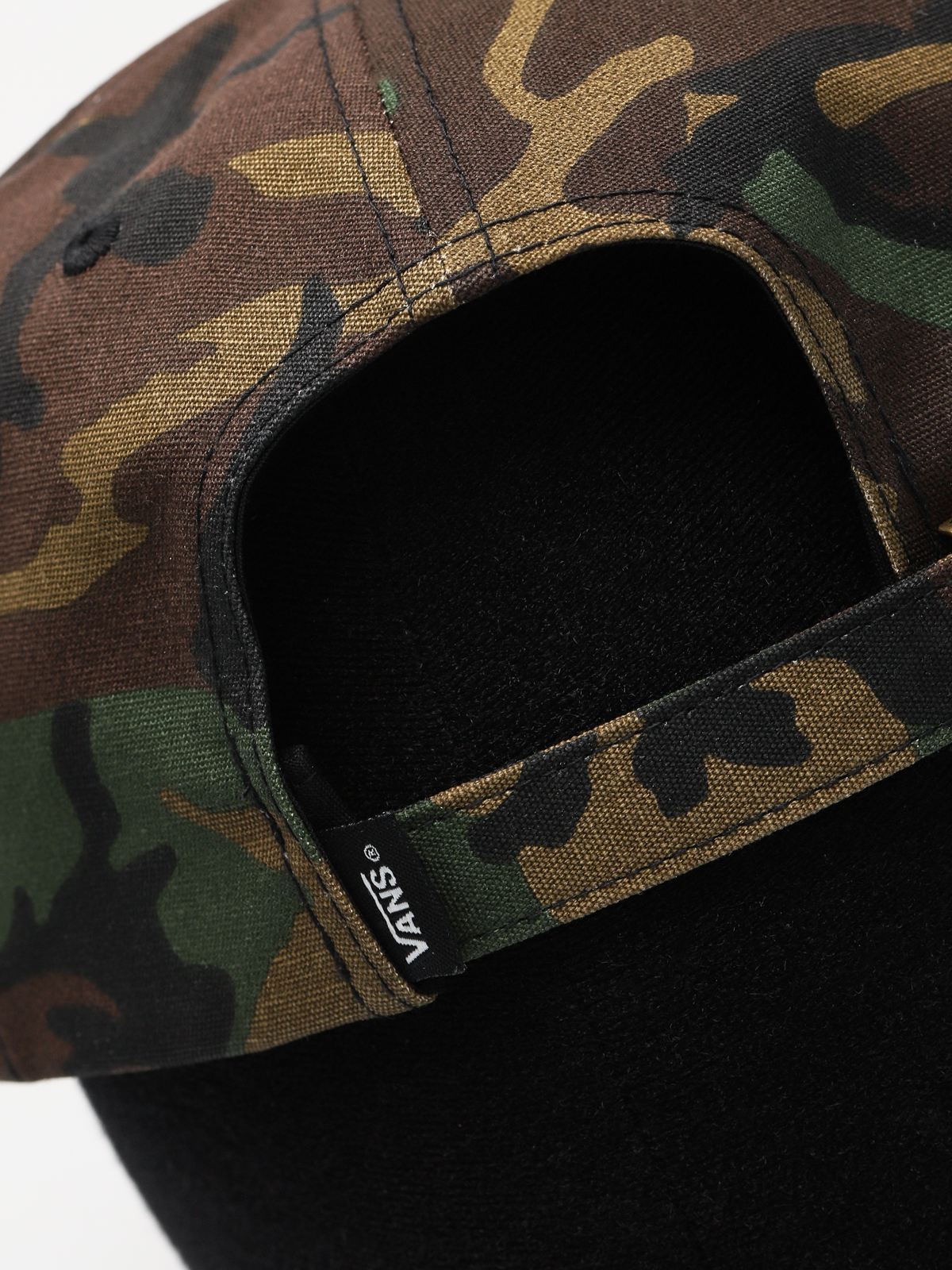 Kšiltovka Vans Mayfield Curved Bill Jockey (classic camo)