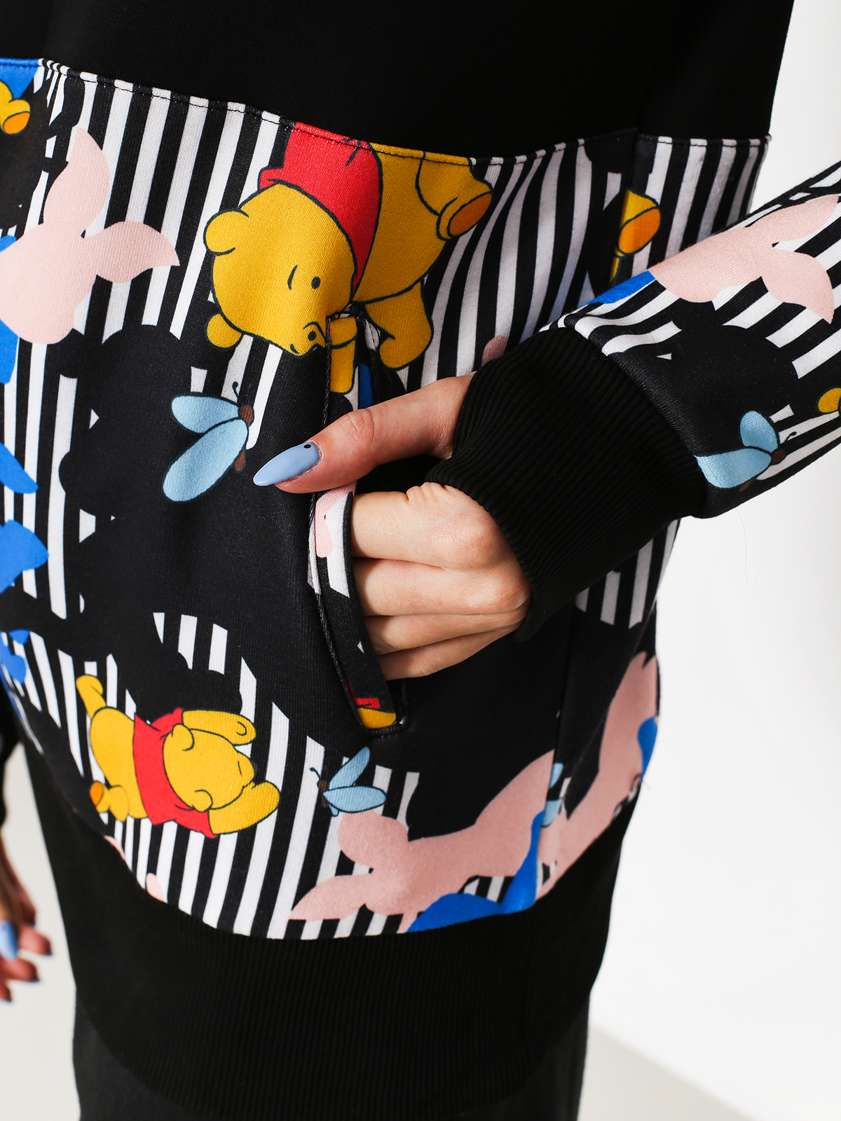 Mikina s kapucí Femi Stories x Disney Delic ZHD Wmn (wtp)