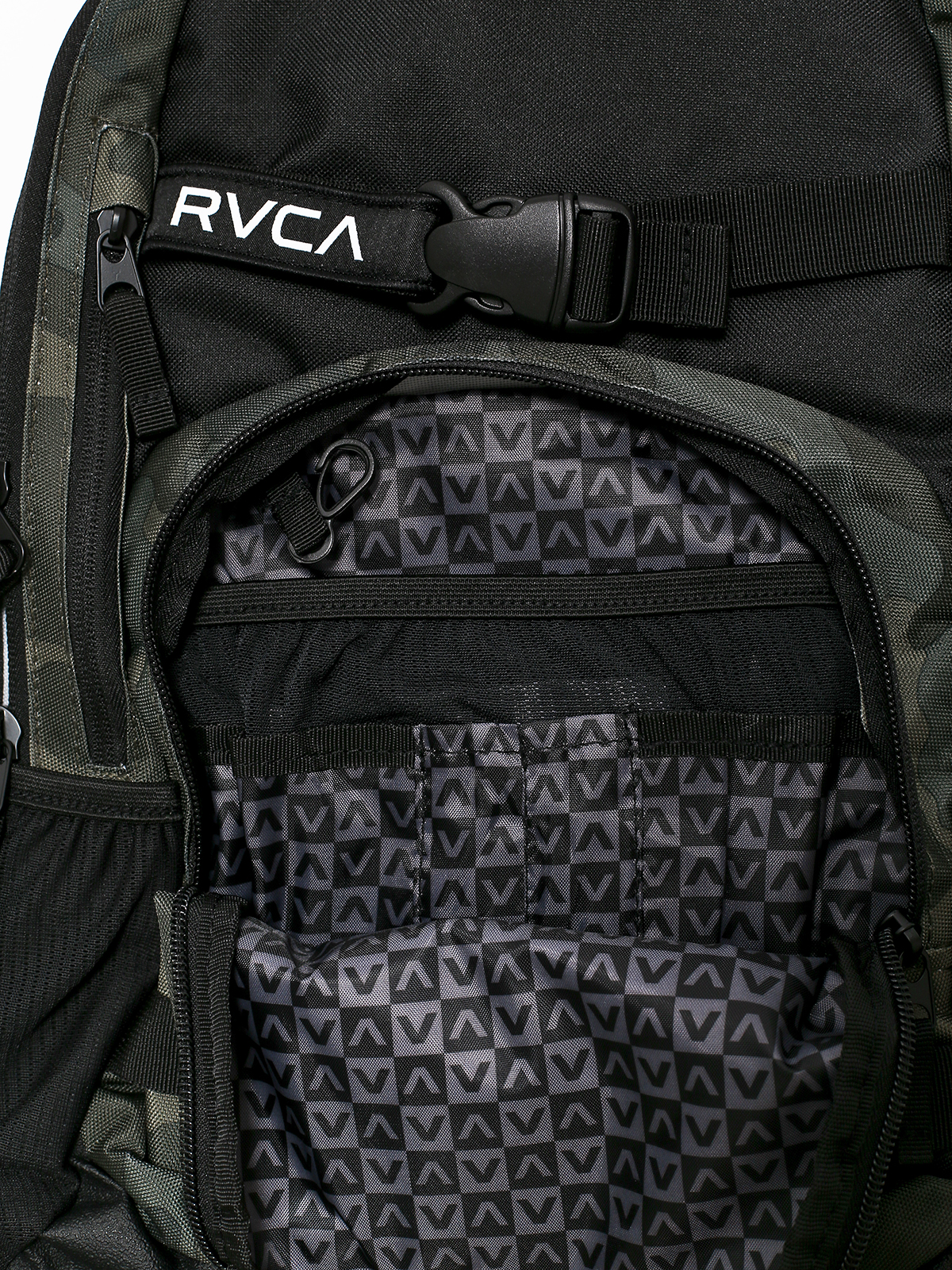 Batoh RVCA Estate Delux (camo)