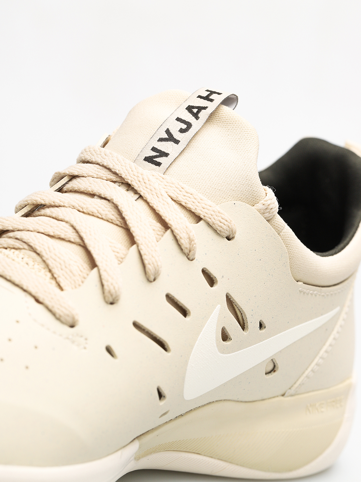 Boty Nike SB Nyjah Free (beach/sail sequoia)