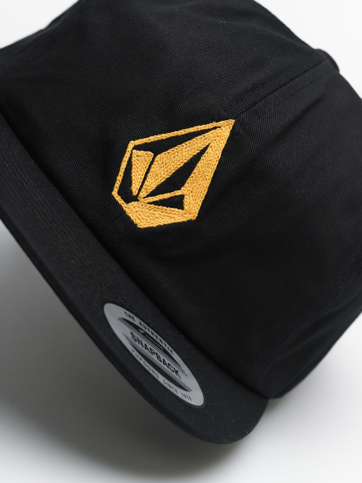 Kšiltovka  Volcom Stone Battery ZD (gdh)