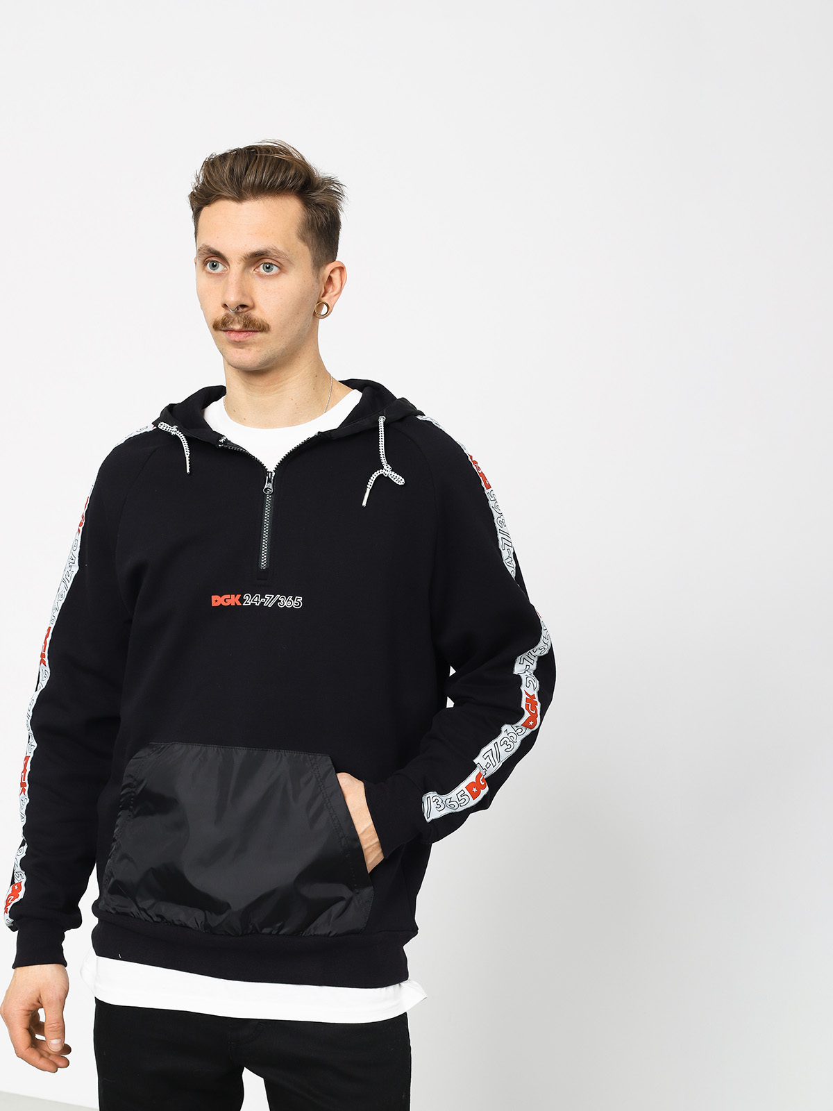 Mikina s kapucí DGK Heritage ZHD (black)